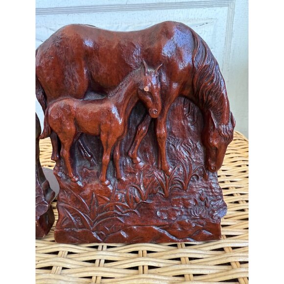Vintage 60's Syroco Pressed Wood Equestrian Horse & Colt Bookends - Picture 6 of 11